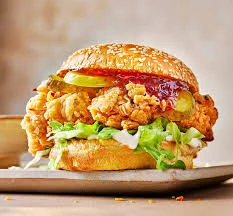 CRISPY CHICKEN BURGER