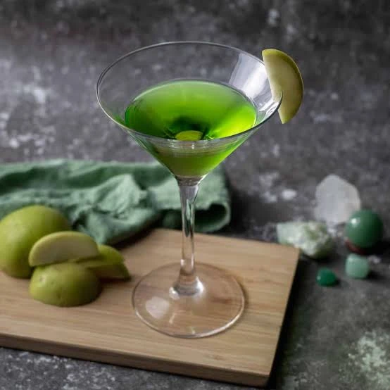 GREEN APPLE COCO MARTINI