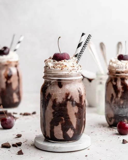BLACK FOREST SHAKE