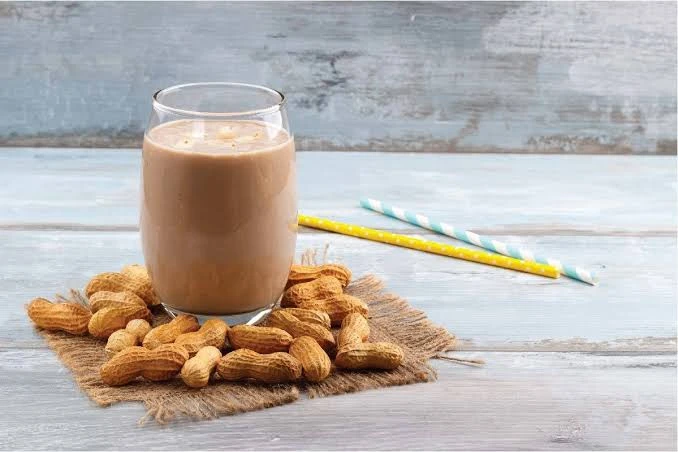 PEANUT BUTTER ALMOND FRAPPE