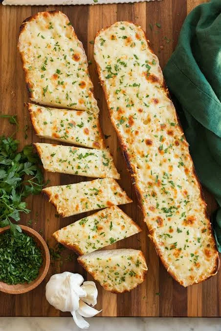 GARLIC BREAD