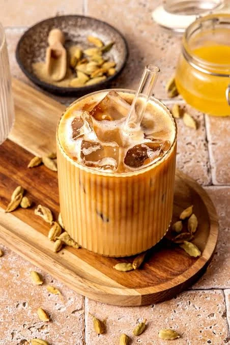 Iced Latte with Honey