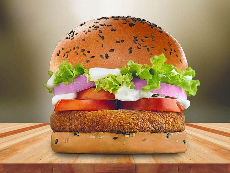 JFC Spicy Paneer Burger