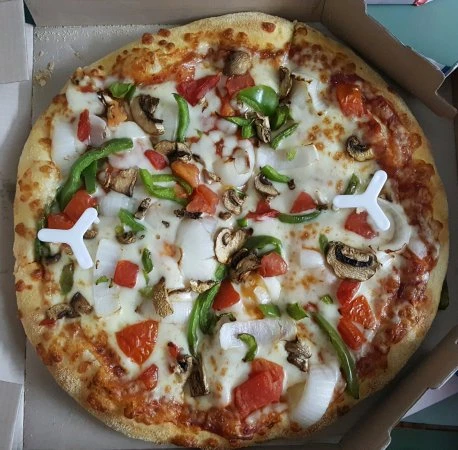 FARM HOUSE PIZZA Cheese Burst (M)