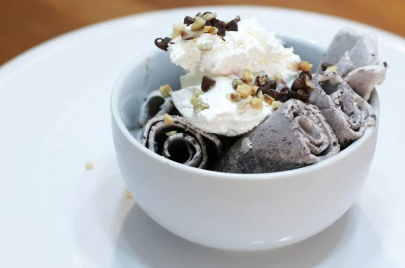 Good friend ice cream roll
