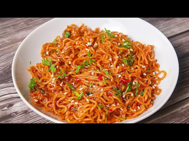 Chilli Garlic Maggi