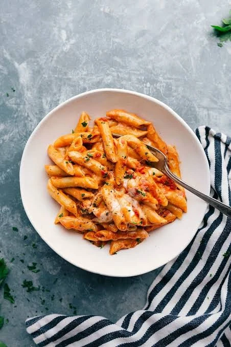 White & Red Mix pasta