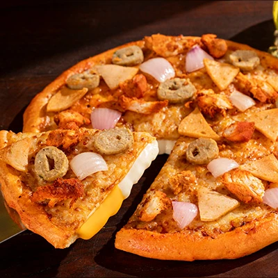 Chicken Cheese Pizza