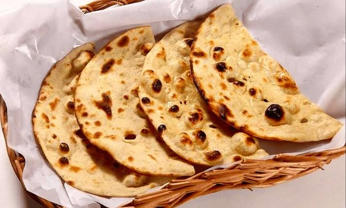 Tandoori roti with butter