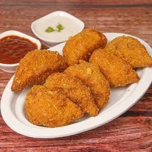 Kurkure Chicken Momos  8pcs