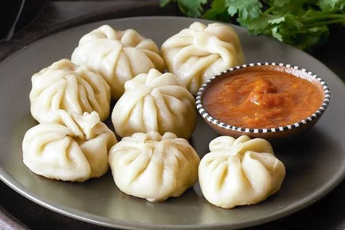 Fry/Steam Chicken Momos  8pcs